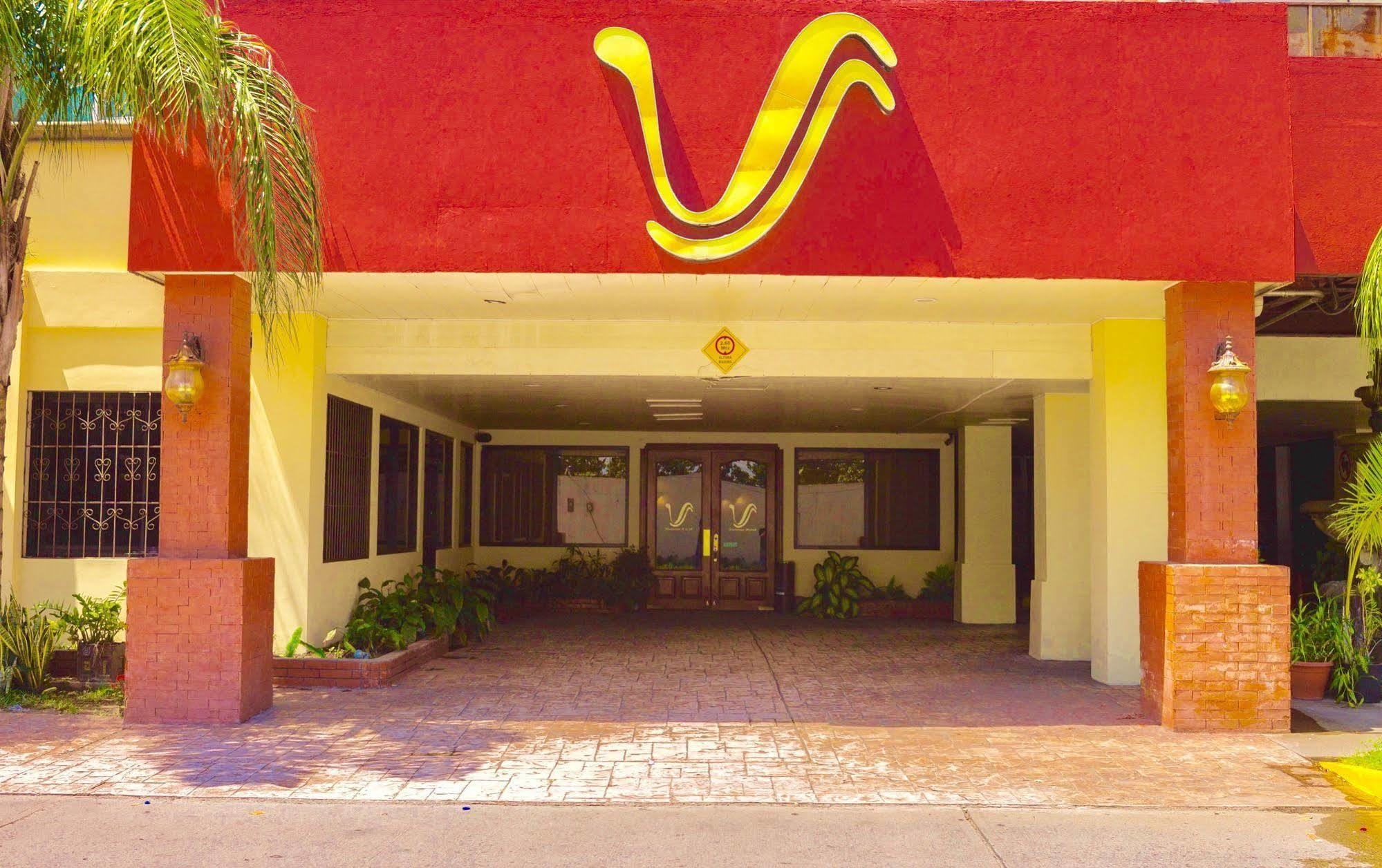 Hotel Victoria San Pedro Sula Exteriör bild
